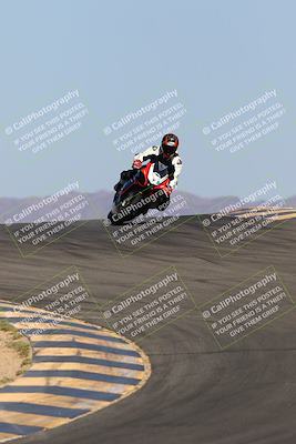 media/Apr-15-2022-Apex Assassins (Fri) [[9fb2e50610]]/Trackday Level 1/Session 2/Turns 9 and 10/